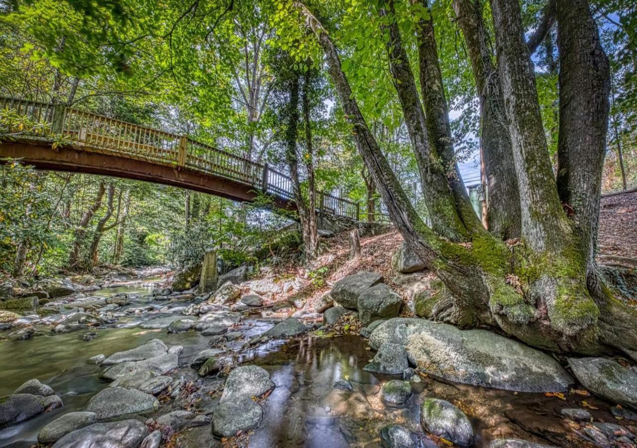 The Grand Orchard Lodge - Gatlinburg, Tn Bagian luar foto