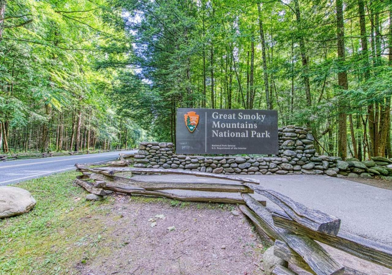The Grand Orchard Lodge - Gatlinburg, Tn Bagian luar foto